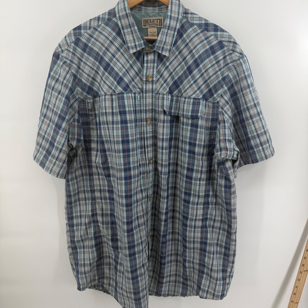 Duluth Trading Co Mens XL Tall Blue Plaid Vented Short Sleeve Button Down Shirt